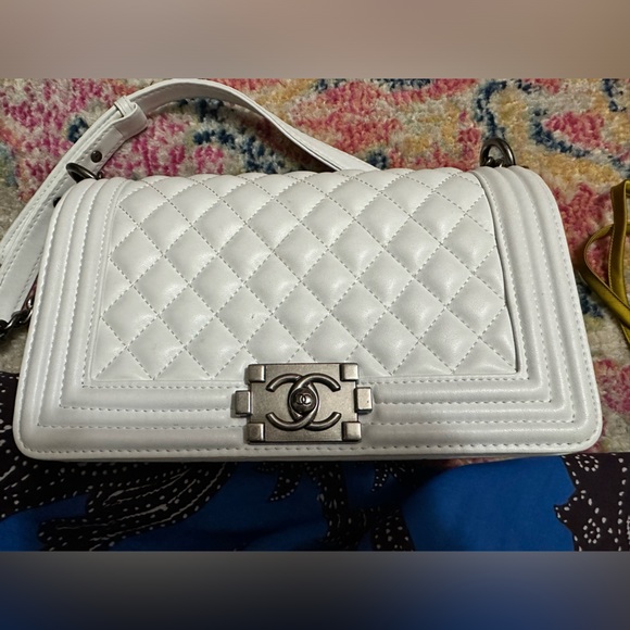 1:1 Chanel Purse White Perfect condition - Picture 3 of 5